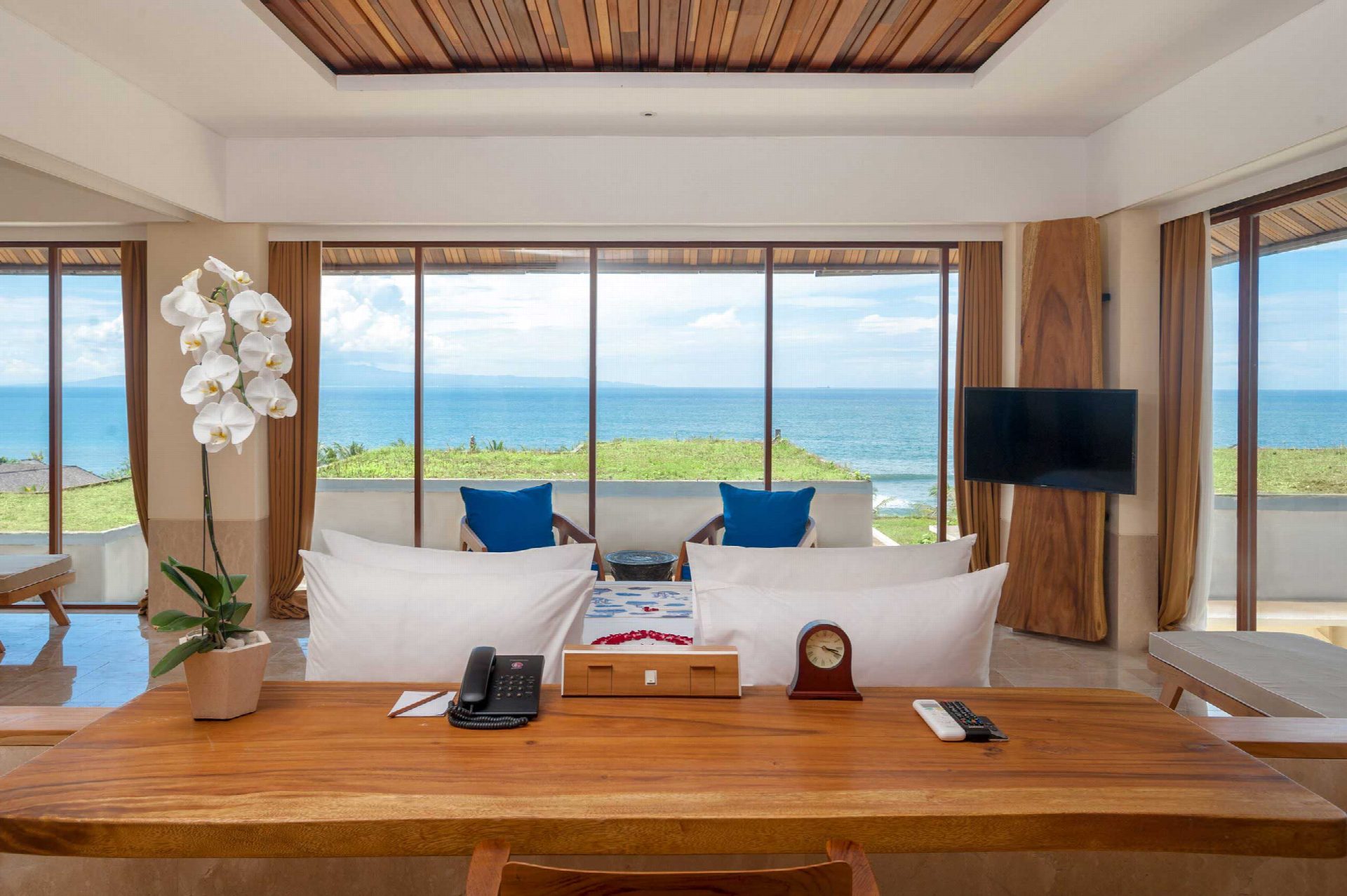 Hilltop Two Bedroom Pool Villa
